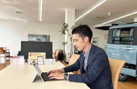 営業　伊藤